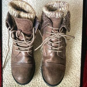 Cozy Brown Ankle Boots